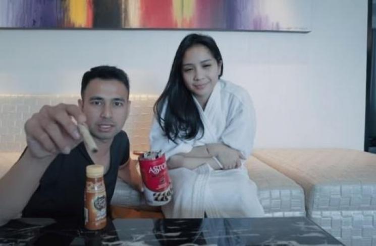 Klarifikasi Raffi Ahmad dan Nagita Slavina soal berita hoaks video syur. [capture YouTube]
