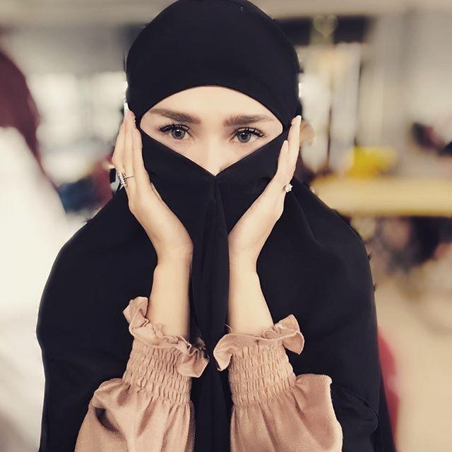Penyanyi sekaligus anggota DPR Mulan Jameela. [Instagram]
