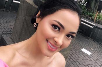 Diisukan Tak Akur dengan Frederika Cull, 5 Gaya Liburan Jolene Marie