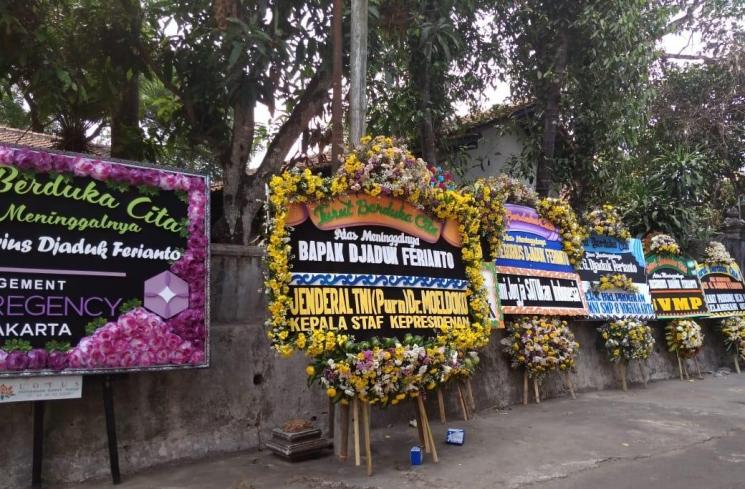 Suasana duka di rumah Seniman Djaduk Ferianto. (Matamata.com/Firna)