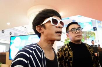 Beri Dukungan, Aming Temani BCL di Rumah Duka hingga Pukul 1 Dini Hari