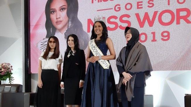 Princess Megonondo (ketiga dari kiri) [Suara.com/Sumarni]