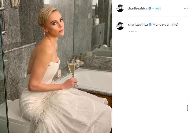 Charlize Theron (Instagram/@charlizeafrica)