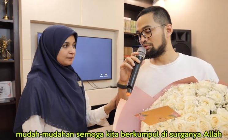 Ultah Pernikahan Teuku Wisnu dan Shireen Sungkar. (Youtube/TheSungkarsFamily)