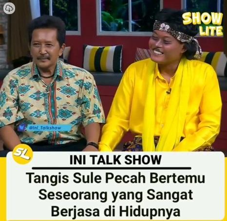 Sule dan Apih, guru tarinya.
