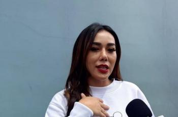 Ada Benjolan Nanah, Implan Hidung Bebby Fey Jebol