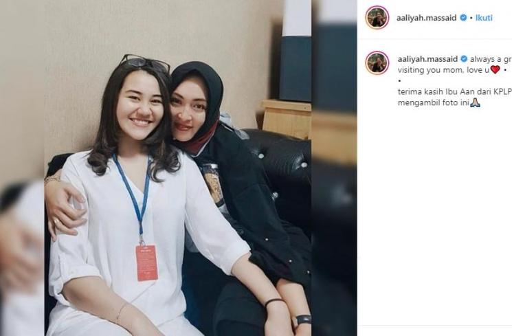 Aaliyah Massaid dan Angelina Sondakh (Instagram/@aaliyah.massaid)