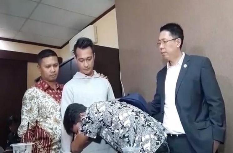 Qory Supiandi meminta maaf kepada Eza Gionino (Matamata.com)