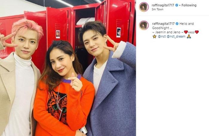 Nagita Slavina bareng Jaemin dan Jeno NCT Dream. (Instagram/@raffinagita1717)