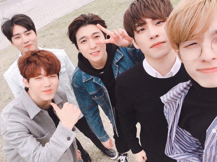 DAY6 (Instagram/@day6)