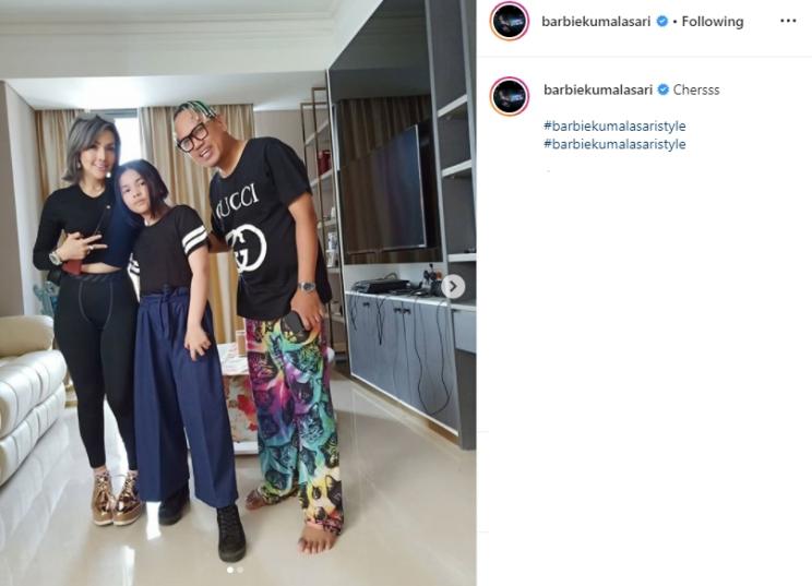 Barbie Kumalasari dan buah hati (Instagram/@barbiekumalasari)
