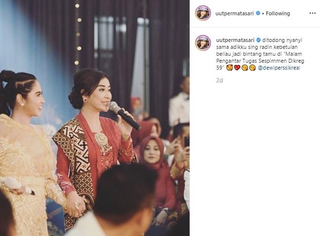 Dewi Perssik dan Uut Permatasari. (Instagram/@uutpermatasari)