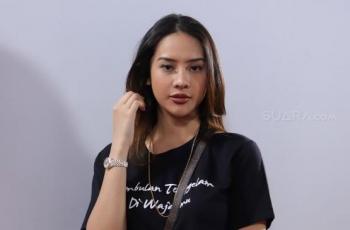 So Sweet, Anya Geraldine Mesra Belai Rambut Rizky Febian!
