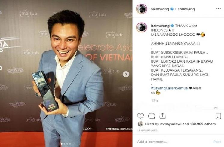Baim Wong menang penghargaan METUB WebTVAsia Awards 2019 (Instagram @baimwong)