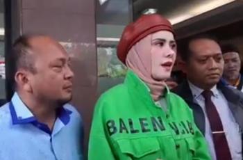 Baru Dibongkar Bukan Selingkuh, Angel Lelga Ceraikan Vicky Prasetyo karena Curi Uang Rp 900 Juta
