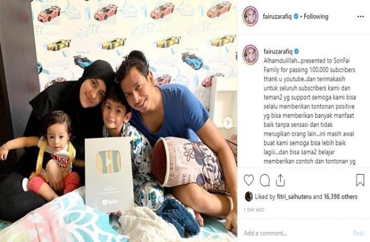 Fairuz A Rafiq dan Sonny Septian mendapatkan Silver Play Button dari YouTube (Instagram @fairuzarafiq)