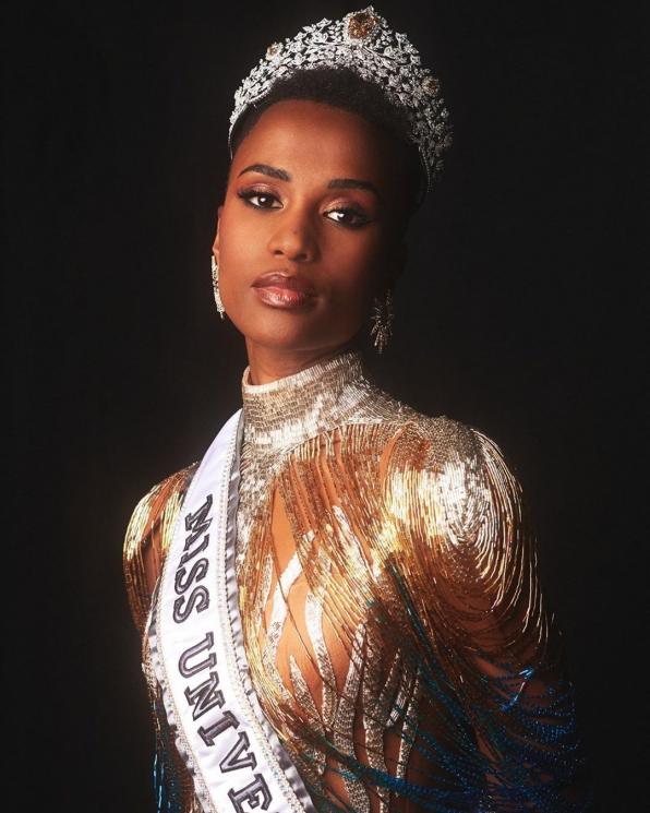 5 Fakta Menarik Zozibini Tunzi, Miss Universe 2019