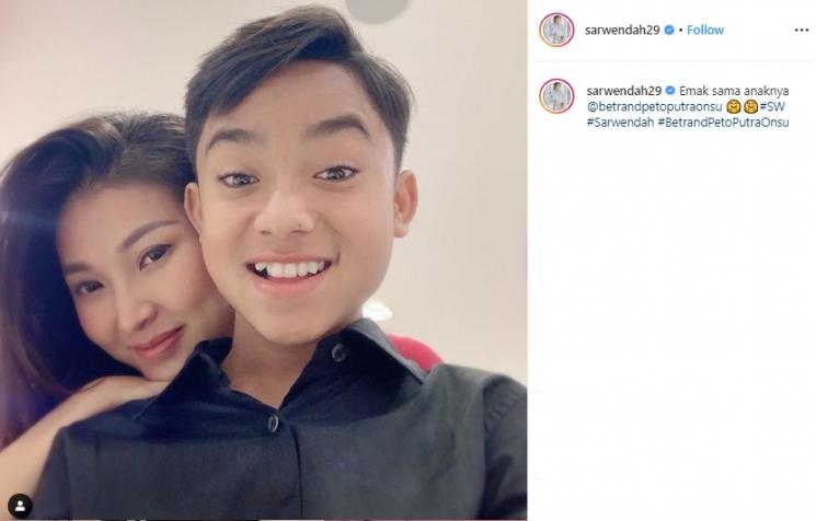 Betrand Peto dan Sarwendah (Instagram/@sarwendah29)