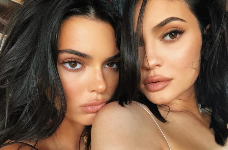 Kendall Jenner dan Kylie Jenner (Instagram/@kendalljenner)