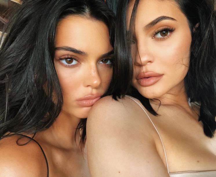 Kendall Jenner dan Kylie Jenner (Instagram/@kendalljenner)