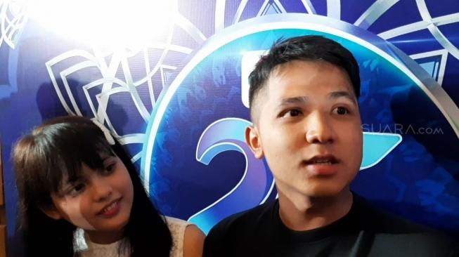Jirayut LIDA dan Putri Dangdut Academy. [Sumarni/MataMata.com]