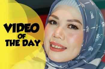 Video of the Day: Elly Sugigi Potong Gigi, Blak-blakan Yuni Shara Soal Urusan Ranjang