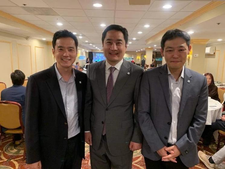 Host Garo Sero Institute: Kim Se Eui, Kang Yong Suk,dan Kim Young Ho (Koreaboo)
