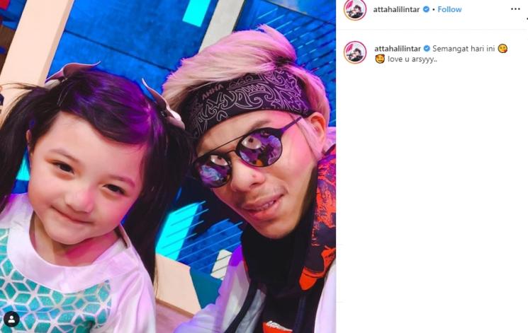 Kedekatan Atta Halilintar dan keluarga Aurel Hermansyah (Instagram/@attahalilintar)