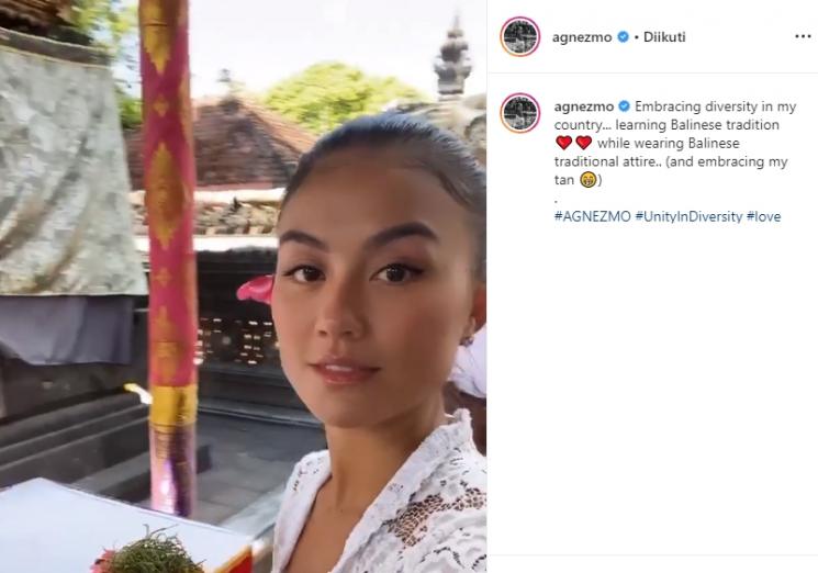 Agnez Mo pakai kebaya Bali (Instagram/@agnezmo)