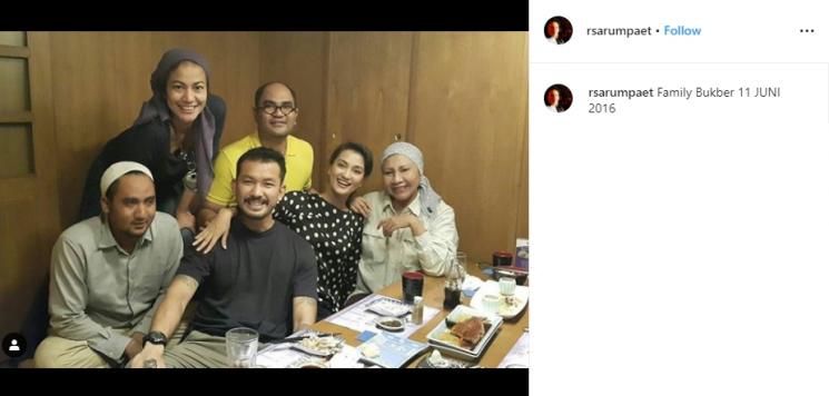 Ratna Sarumpaet dan Atiqah Hasiholan (Instagram/@rsarumpaet)
