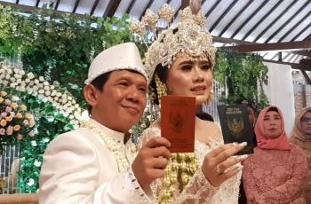 Istri Hamil Muda, 5 Potret Mesra Ginanjar dan Tiara yang Beda 32 Tahun