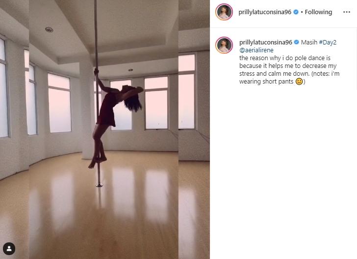 Pole dance Prilly Latuconsina (Instagram/@prillylatuconsina96)