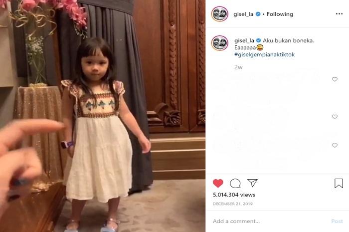 Gempita Nora Marten main Tik Tok (Instagram @gisel_la)
