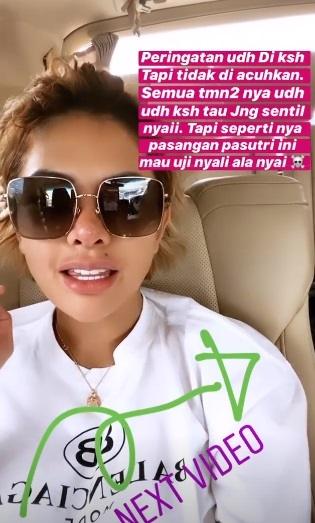 Nikita Mirzani kasih pesan pedas ke pasutri diduga Andhika Pratama - Ussy Sulistiawaty. [Instagram]