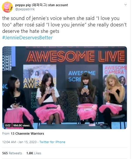 Ekspresi Jennie BLACKPINK disorot. (Twitter/@seulgipink)