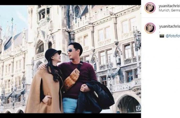 Yuanita Christiani dan suami. (Instagram/@yuanitachrist)