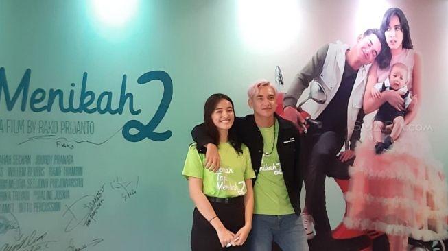 Adipati Dolken dan Mawar de Jongh (MataMata.com/Yuliani)