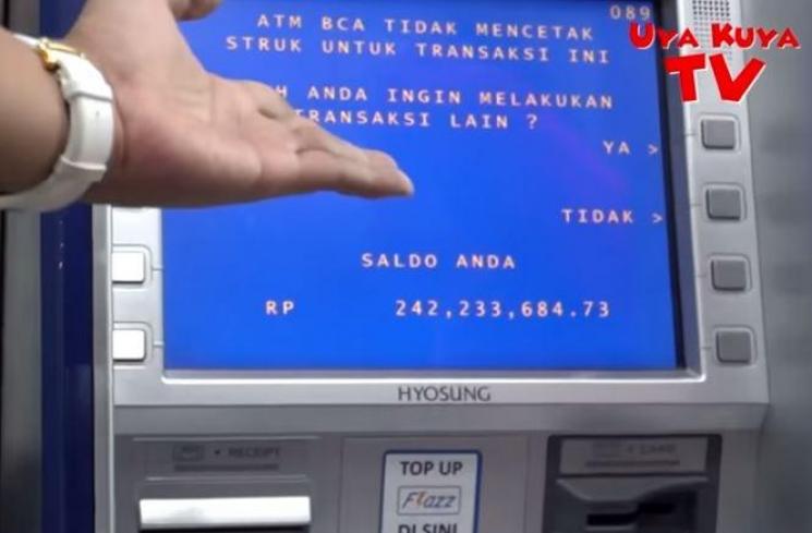 Kriss Hatta. (Youtube/UyaKuyaTV)