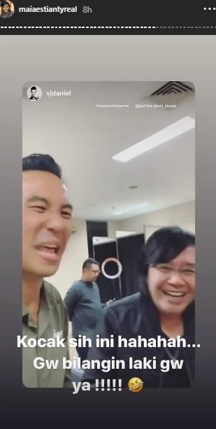 Maia Estianty diledek Daniel Mananta dan Ari Lasso. (Instagram/@maiaestiantyreal)