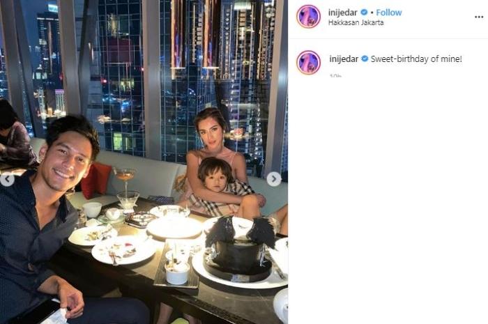 Ulang Tahun Jessica Iskandar. (Instagram/@inijedar)