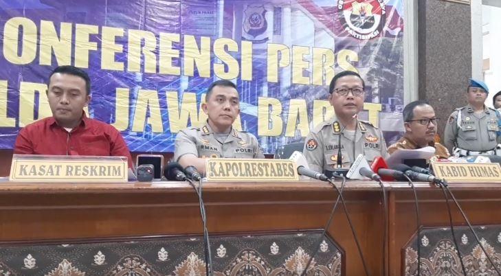 Polrestabes Bandung umumkan hasil autopsi Lina Jubaedah. (Suara.com)