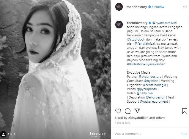 Momen pengajian pernikahan Isyana Sarasvati. (Instagram/@thebridestory)