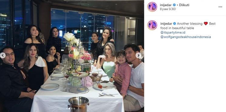 Gala dinner ulang tahun Jessica Iskandar (Instagram/@inijedar)