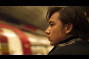 Main Film Pemburu di Manchester Biru, Adipati Dolken Trending!