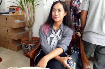 Ketutup Makeup! Nia Dinata Sulit Cari Pemain Gossip Girl Versi Indonesia