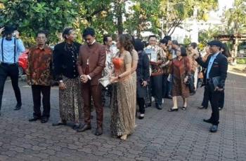 Gugup, Caesar Hito Banyak Menunduk dan Tangan Dikepal Jelang Lamaran
