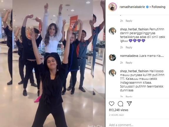 Nia Ramadhani Joget Tik Tok di Mal. [capture Instagram]