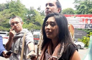Karen Pooroe Menduga Tuduhan Berzina Arya Satria Claproth untuk Pengalihan