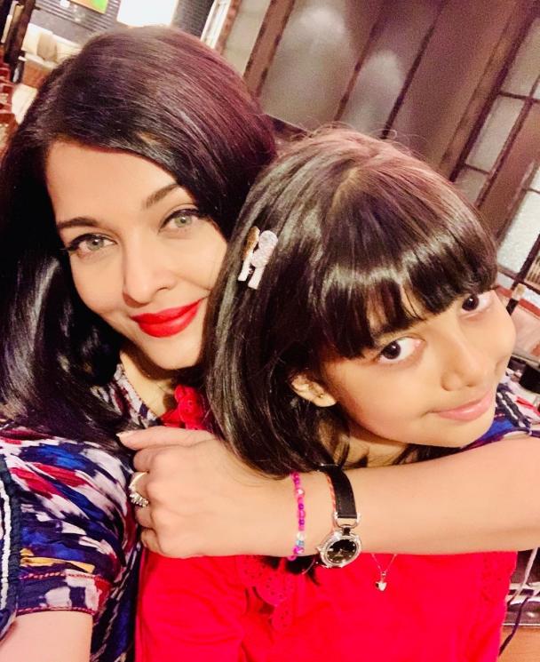 Aishwarya Rai dan Aaradhya Bachchan (Instagram/@aishwaryaraibachchan_arb)