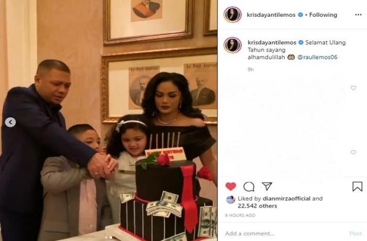 Momen Raul Lemos ulang tahun (Instagram @krisdayantilemos)
